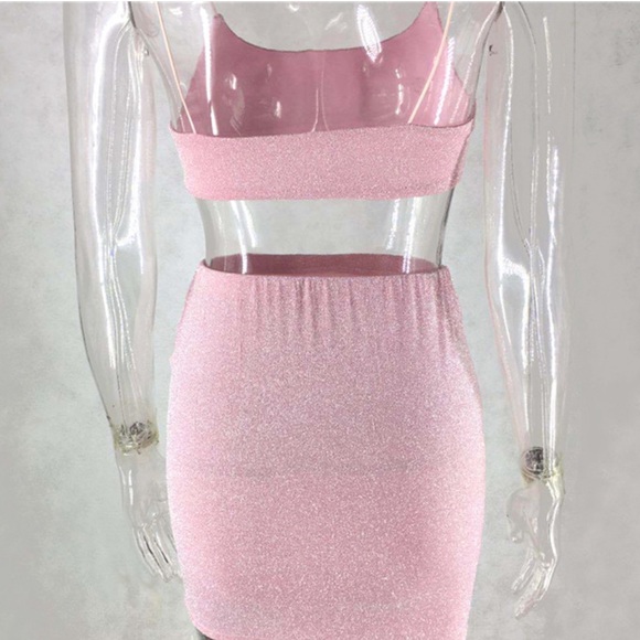 Sparkly pink two piece skirt set - Picture 6 of 8